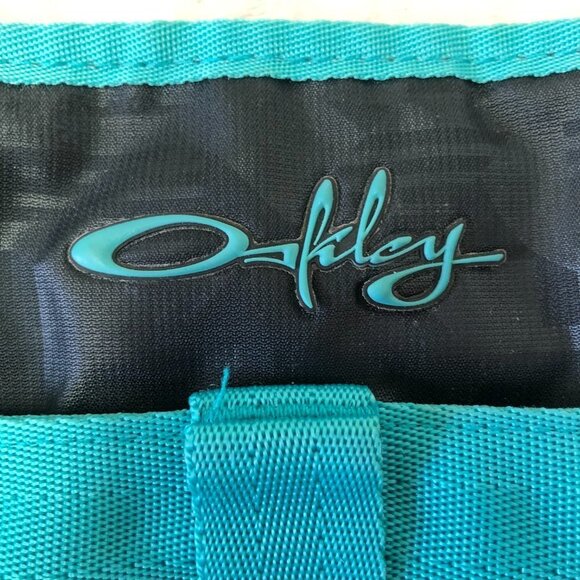 OAKLEY Black & Turquoise Athletic Gym Tote Shoulder Bag - Picture 5 of 16